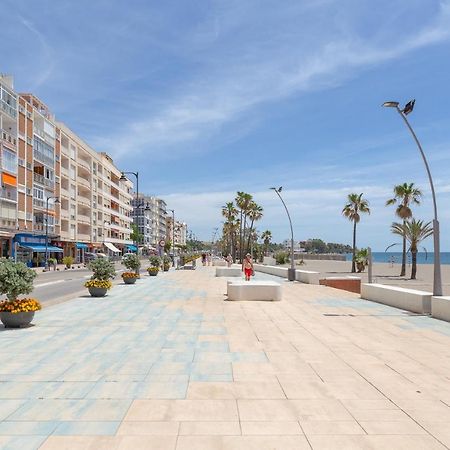 Enjoy Estepona At Our Fully Equipped 2Br Town House, Beach- 1Min Buitenkant foto